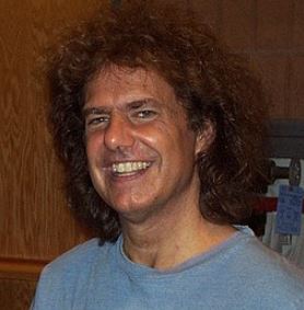 Pat Metheny - Cropped from original image by Tyrone Lancaster, Wikimedia Commons